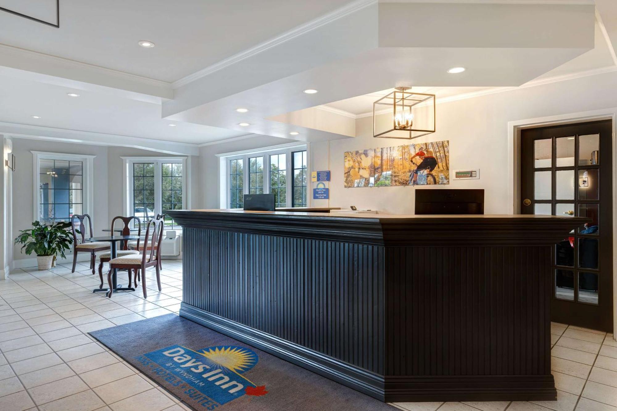 Days Inn By Wyndham Edmundston Luaran gambar