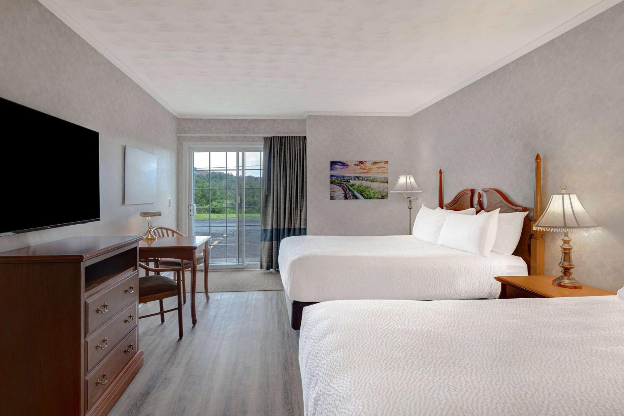 Days Inn By Wyndham Edmundston Luaran gambar