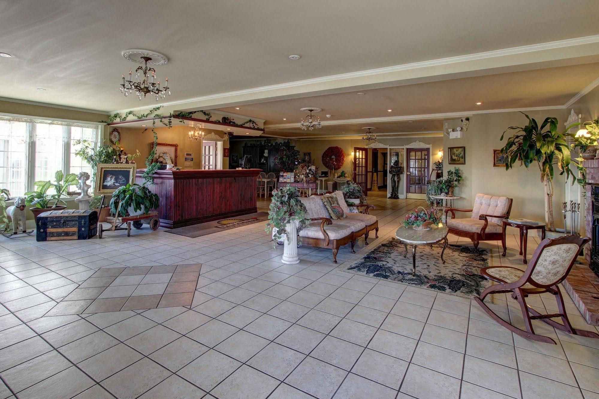Days Inn By Wyndham Edmundston Luaran gambar